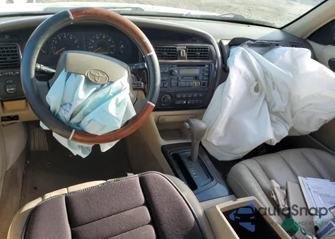 1998 Toyota Avalon Xl из США, поврежденный, VIN 4T1BF18B4WU223626